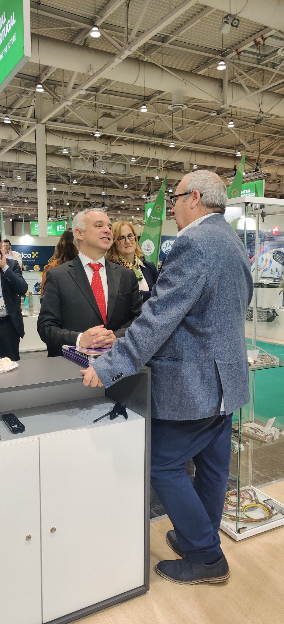 Mr. Secretary of State for Internationalization visits the Lusoservica stand